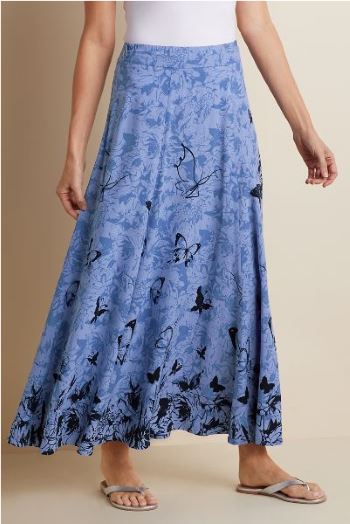 Long skirts for women are an essential part of any female's wardrobe. They can be worn with any variety of outfits including those that are formal or casual. They are also a great choice for wearing at the office, and can be easily paired with an Ann Klein blazer for a coordinated look.